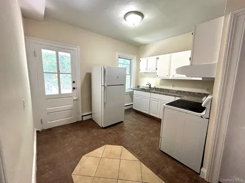 9 Grand Street #2