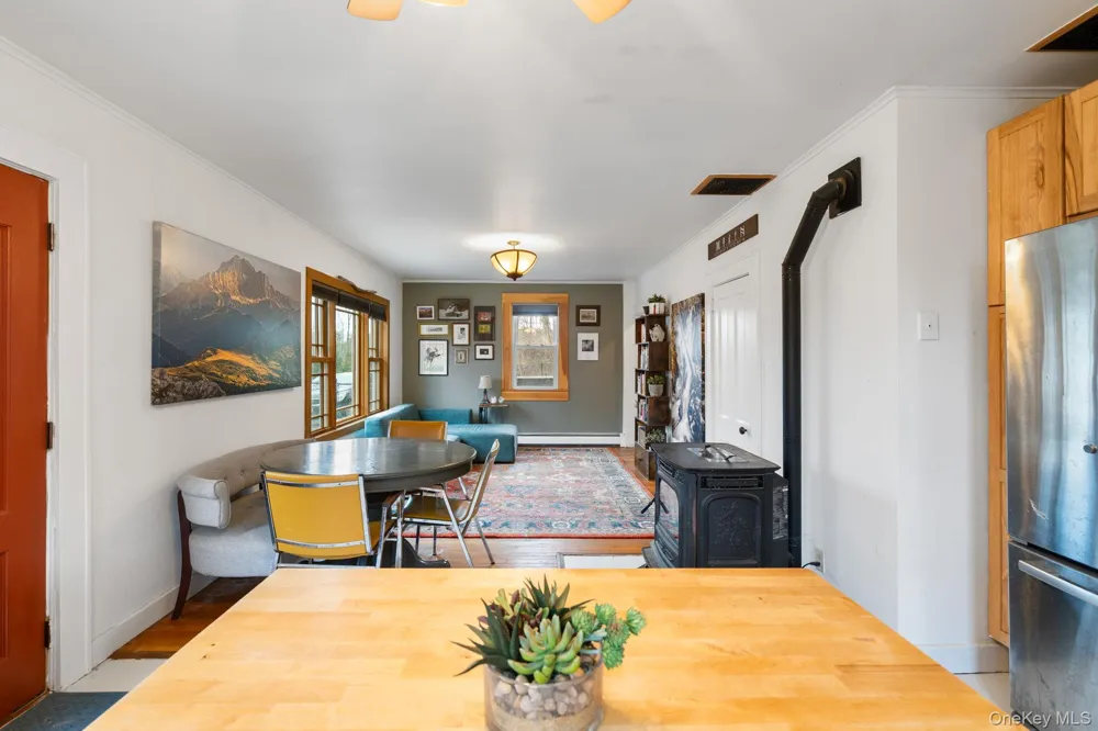 4721 State Route 9G Germantown, NY 12526