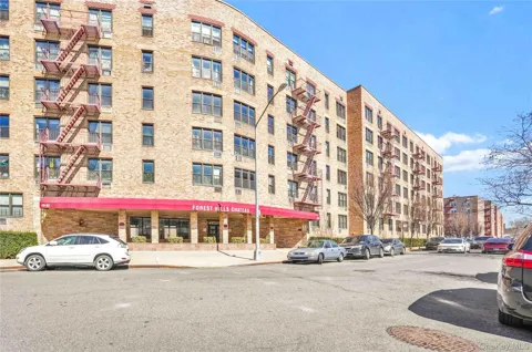 58-03 Calloway Street #5E
