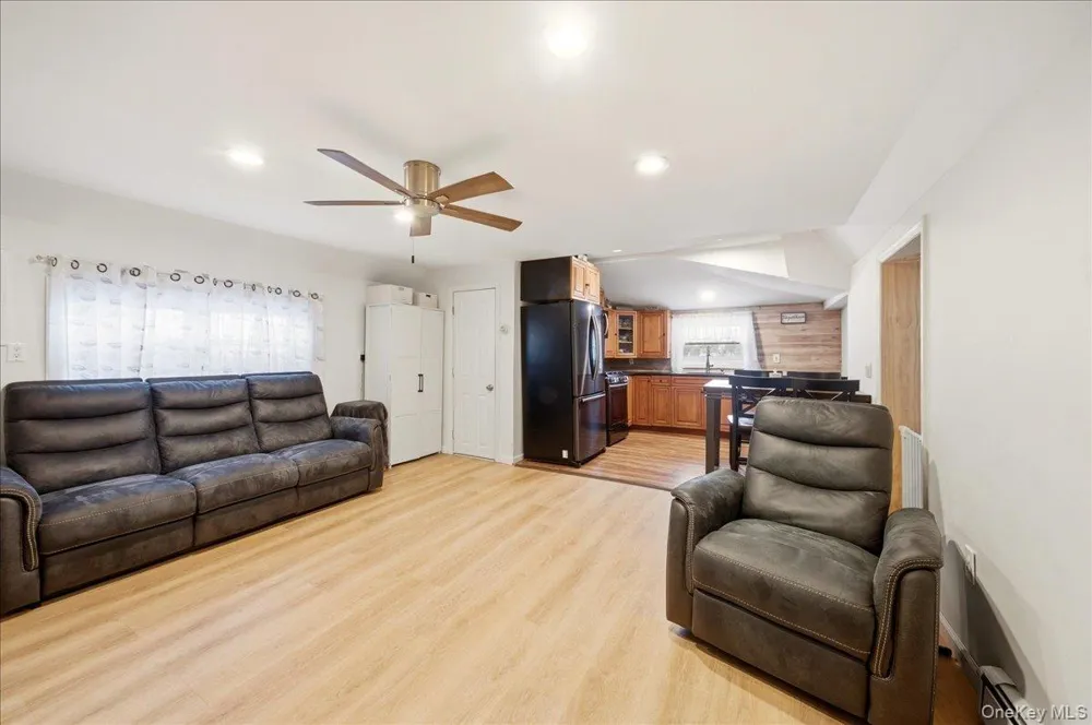 133B Edgewater Park #133B Bronx, NY 10465