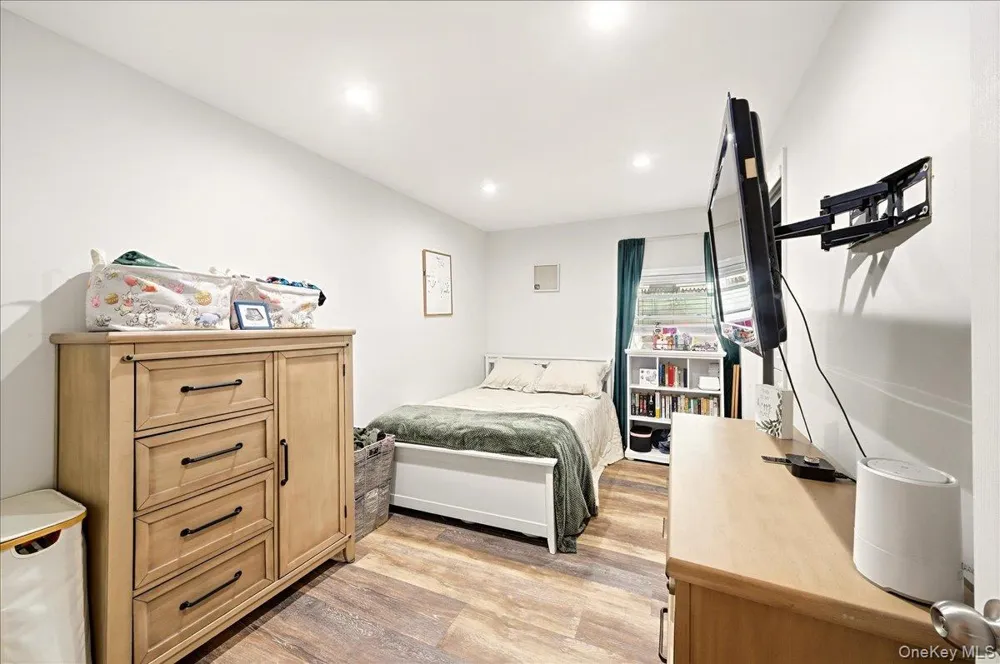 133B Edgewater Park #133B Bronx, NY 10465