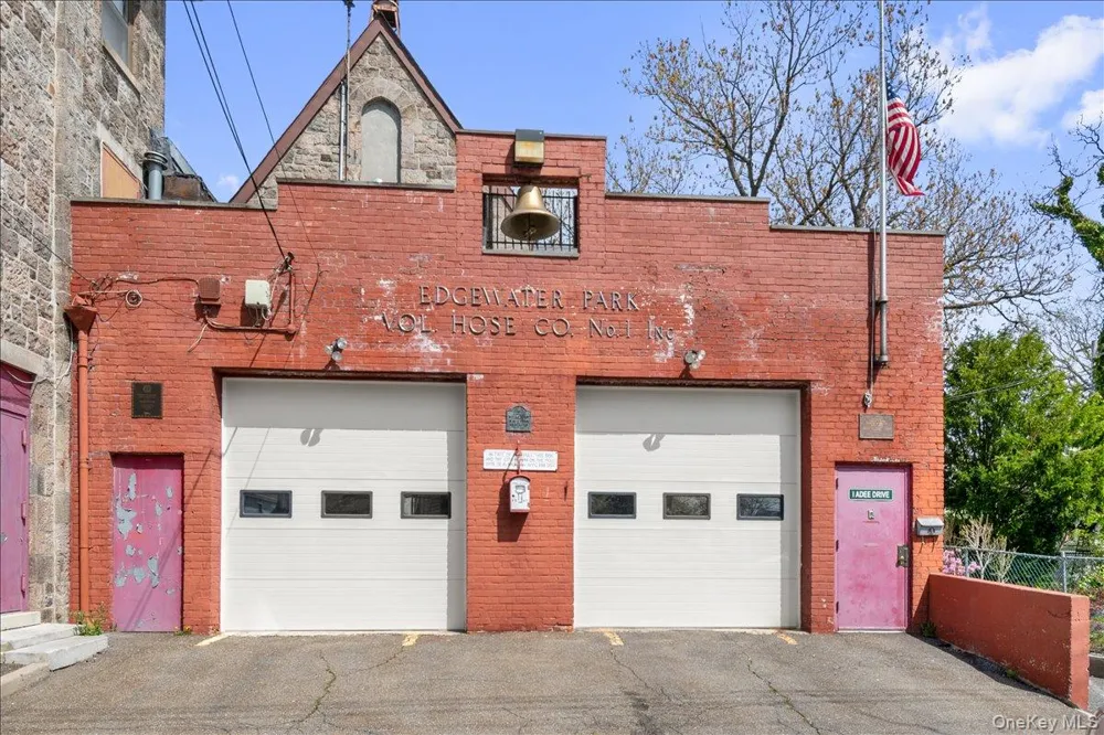 133B Edgewater Park #133B Bronx, NY 10465