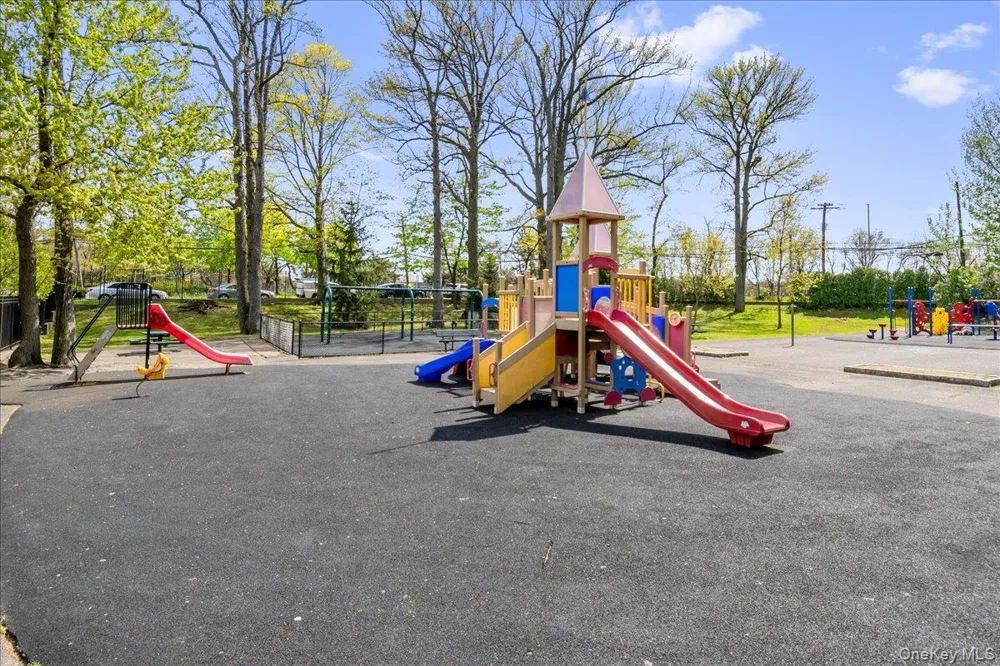 133B Edgewater Park #133B Bronx, NY 10465