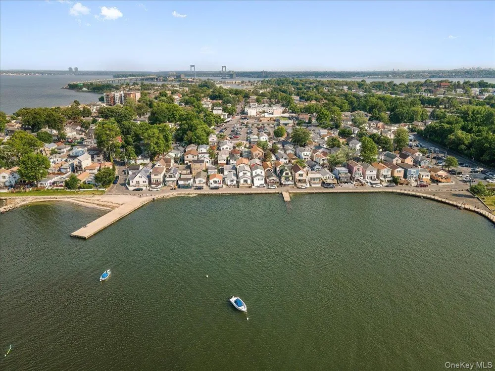 133B Edgewater Park #133B Bronx, NY 10465