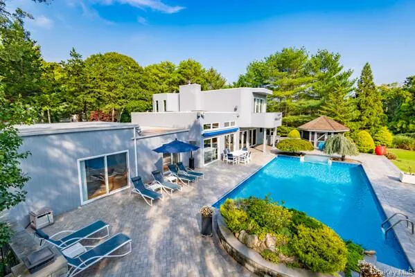 3 Mallard Lane Remsenburg, NY 11960