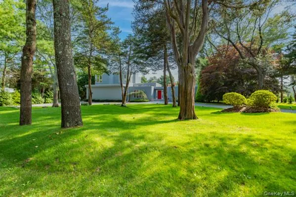 3 Mallard Lane Remsenburg, NY 11960