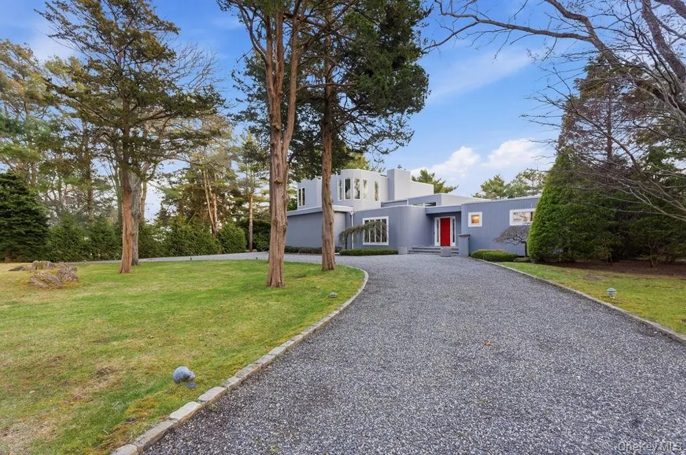 3 Mallard Lane Remsenburg, NY 11960
