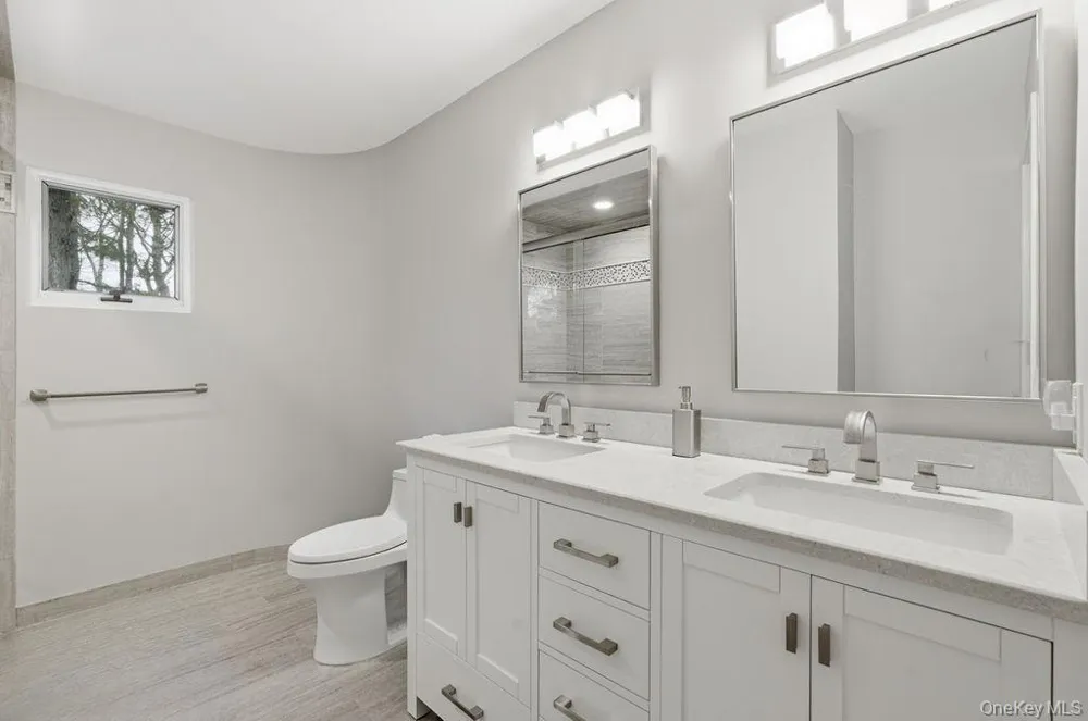 3 Mallard Lane Remsenburg, NY 11960