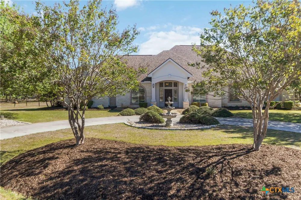 1116 Stagecoach Trail