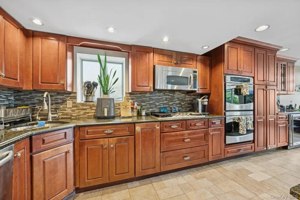 101 Bay Street Long Beach, NY 11561