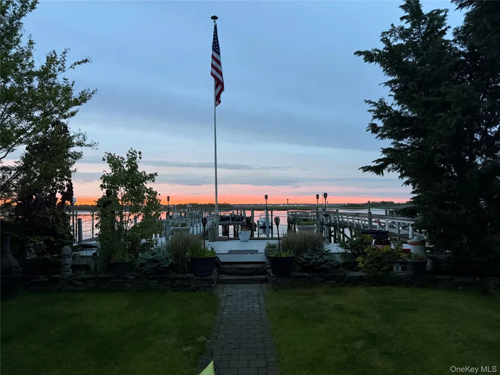 101 Bay Street Long Beach, NY 11561