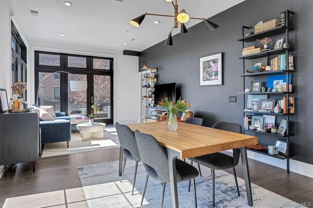201 Horseman Boulevard #101 Sleepy Hollow, NY 10591