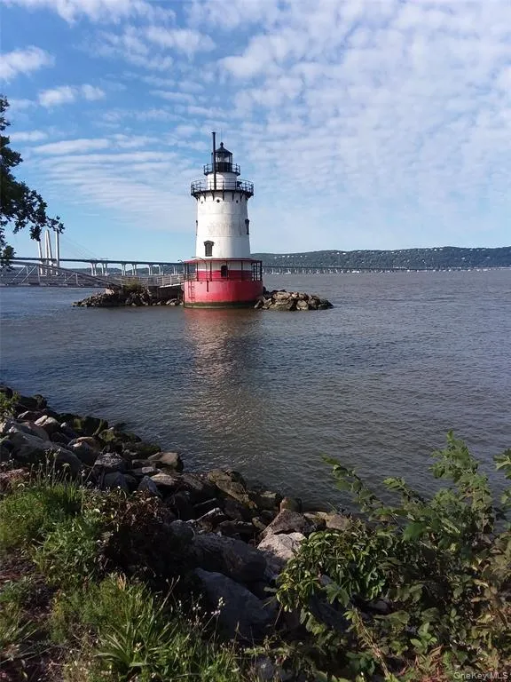 201 Horseman Boulevard #101 Sleepy Hollow, NY 10591