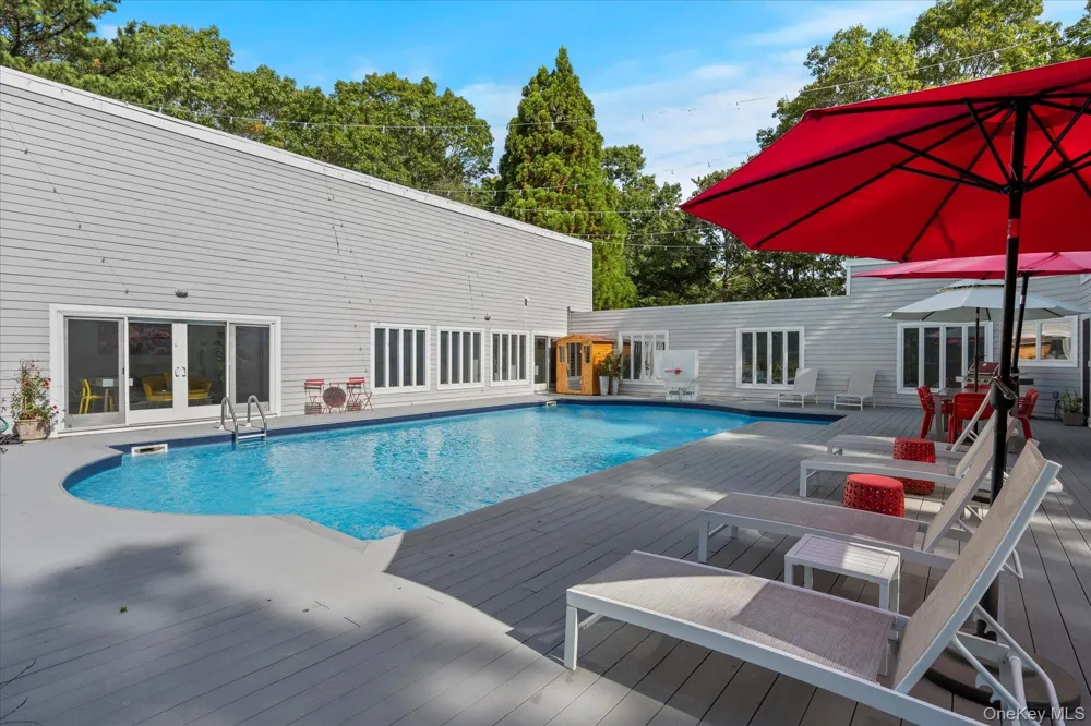 5 Lakewood Lane Quogue, NY 11959