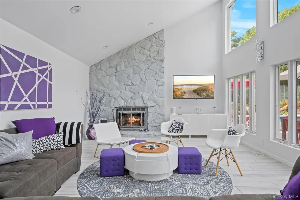5 Lakewood Lane Quogue, NY 11959