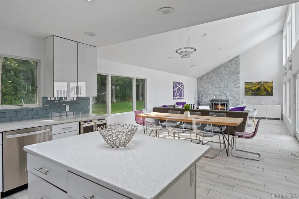 5 Lakewood Lane Quogue, NY 11959