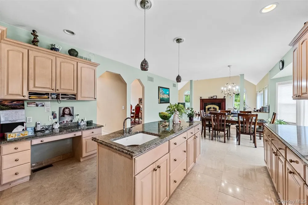20 Goshen Road Chester, NY 10918