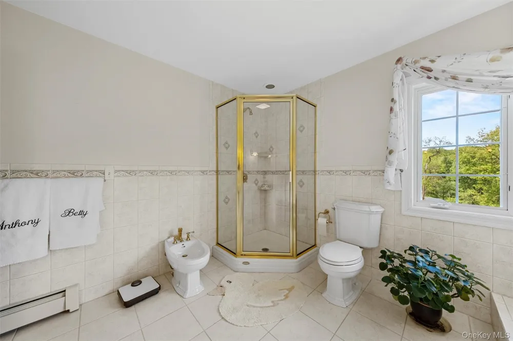 20 Goshen Road Chester, NY 10918