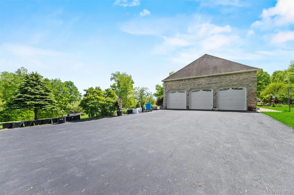 20 Goshen Road Chester, NY 10918