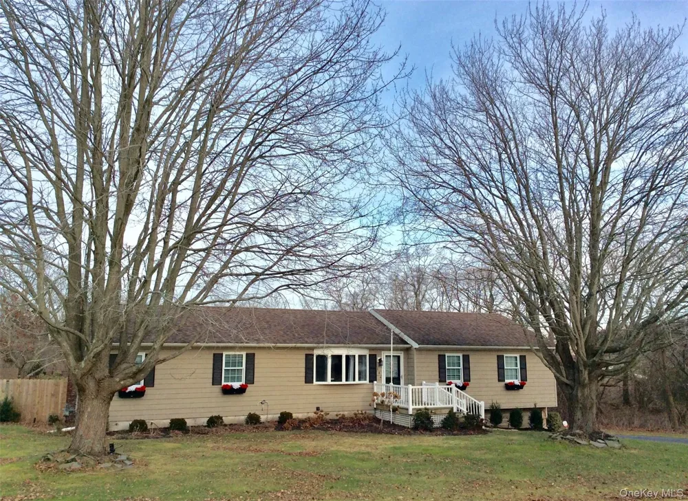 144 Manor Lane Jamesport, NY 11901