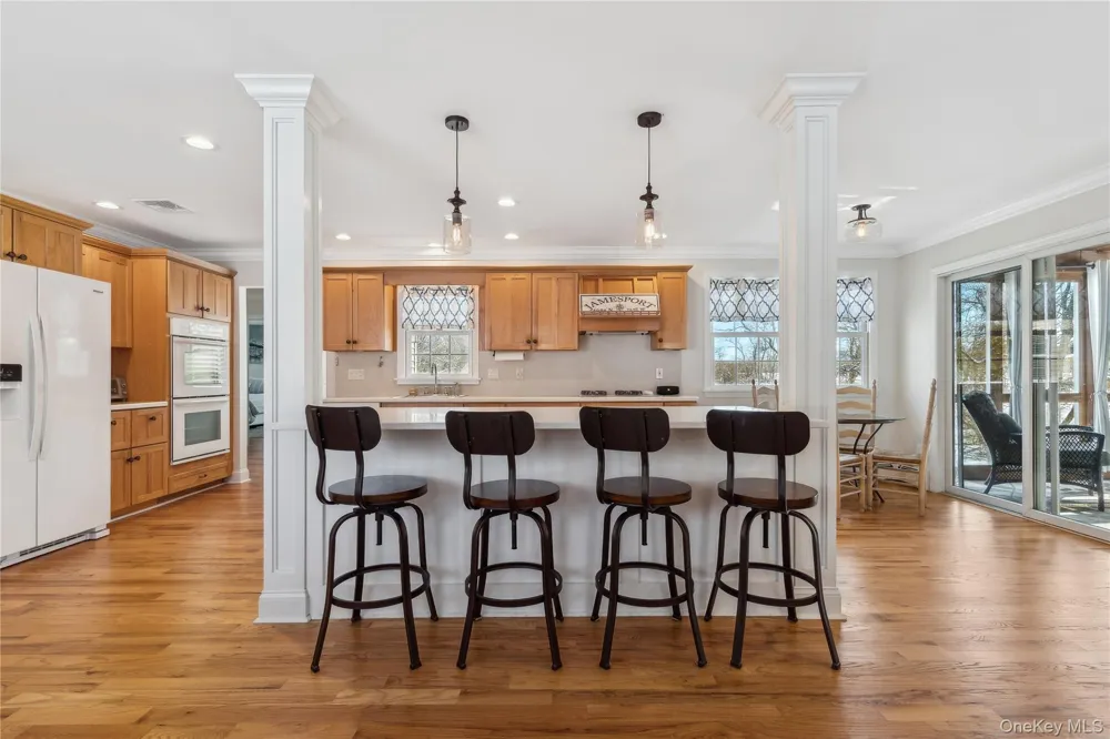 144 Manor Lane Jamesport, NY 11901