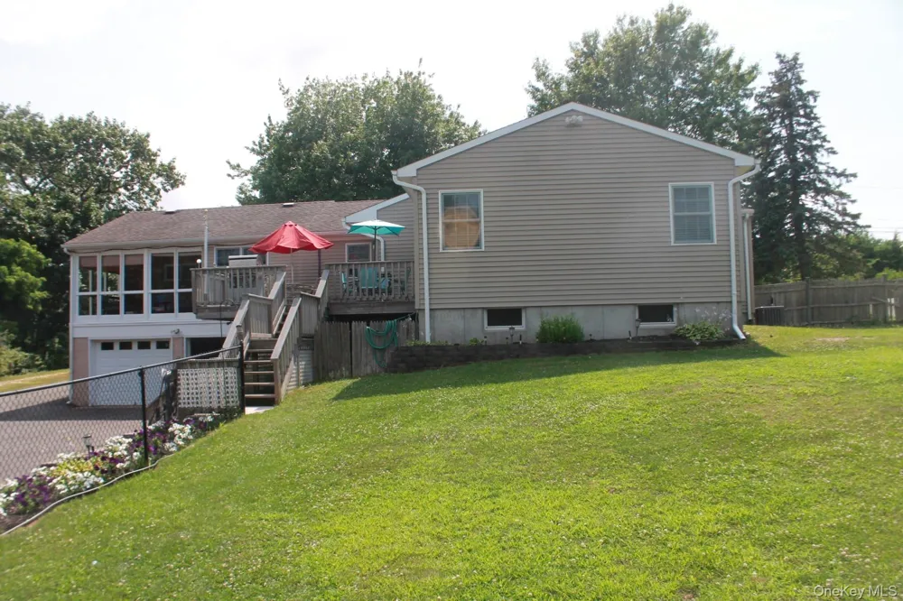 144 Manor Lane Jamesport, NY 11901