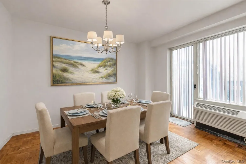 100 Hilton Avenue #M3 Garden City, NY 11530