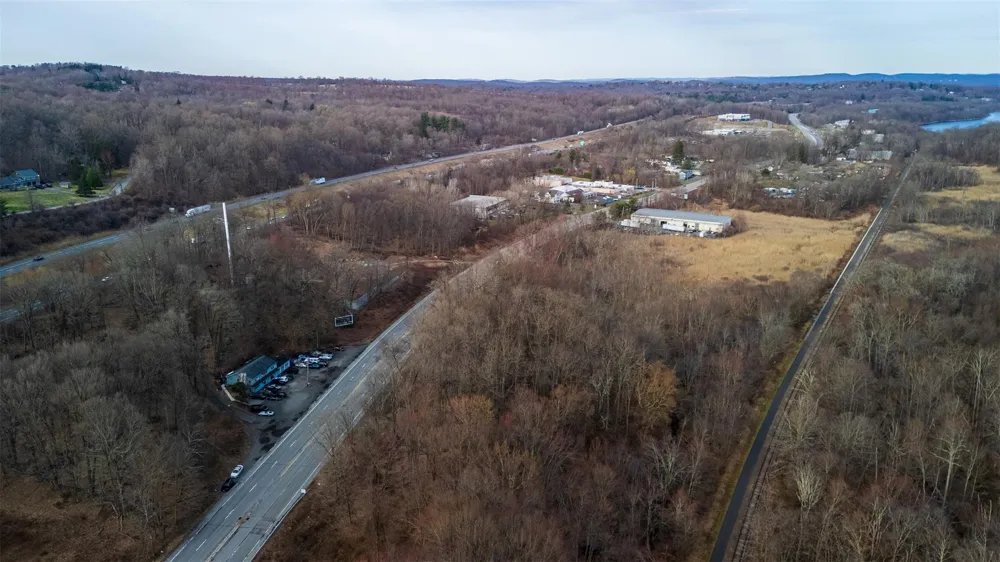 3918 Danbury Road Brewster, NY 10509