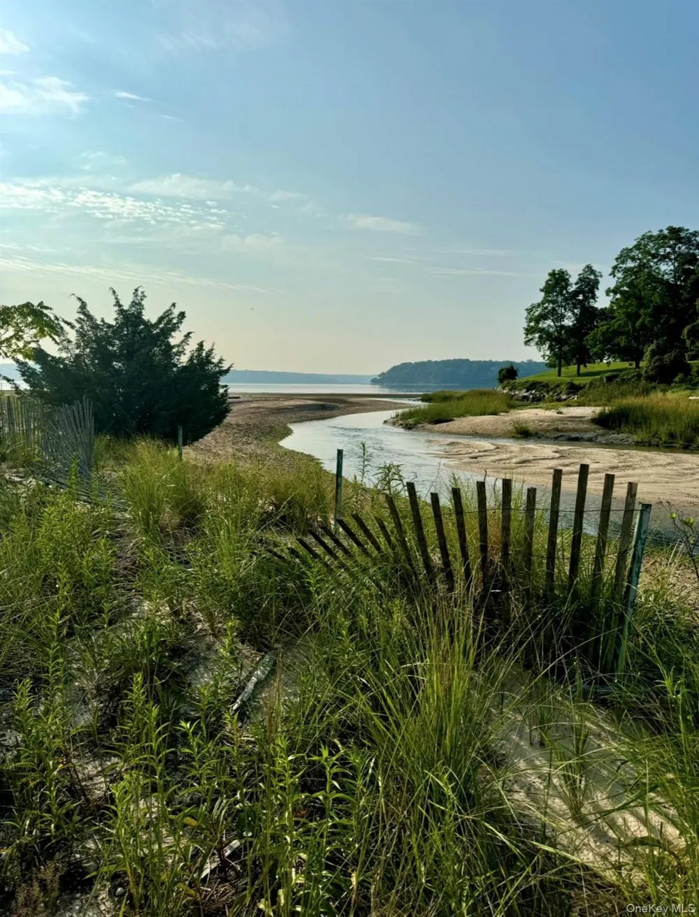 224 Centre Island Road Centre Island, NY 11771