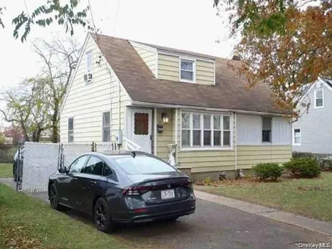 650 Winthrop drive