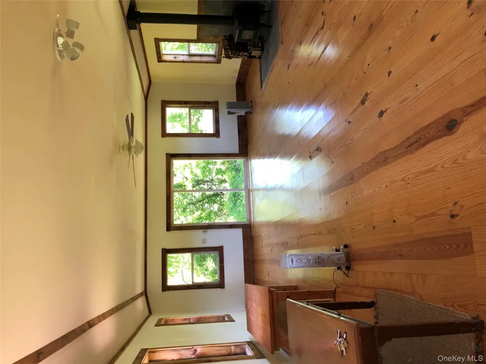 181 Huguenot Street New Paltz, NY 12561