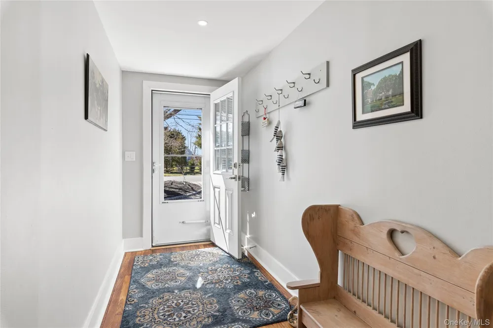 20 Mitchell Road Westhampton Beach, NY 11978