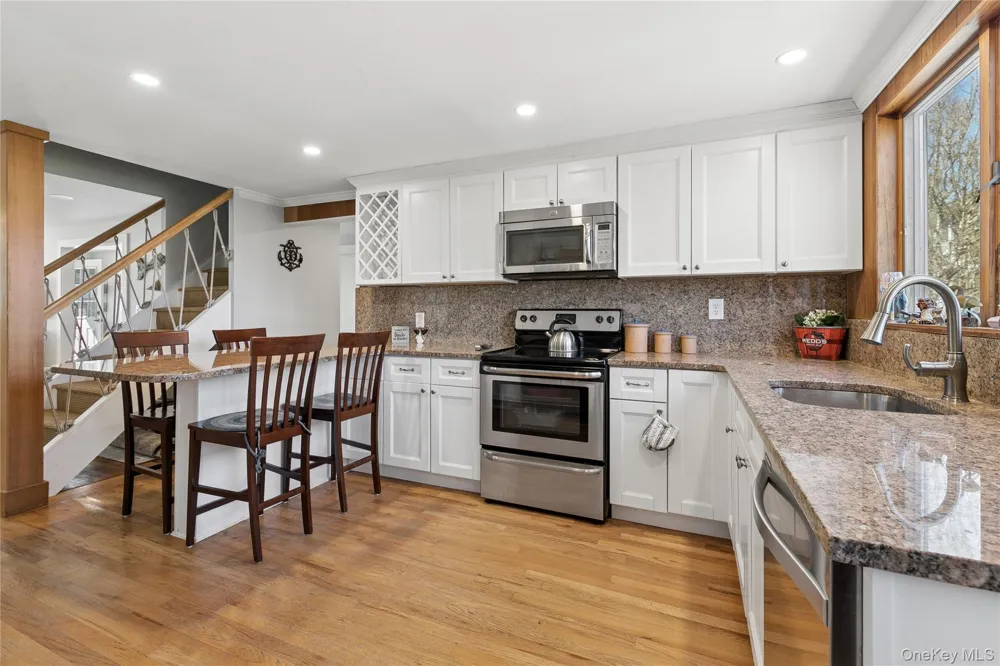 20 Mitchell Road Westhampton Beach, NY 11978
