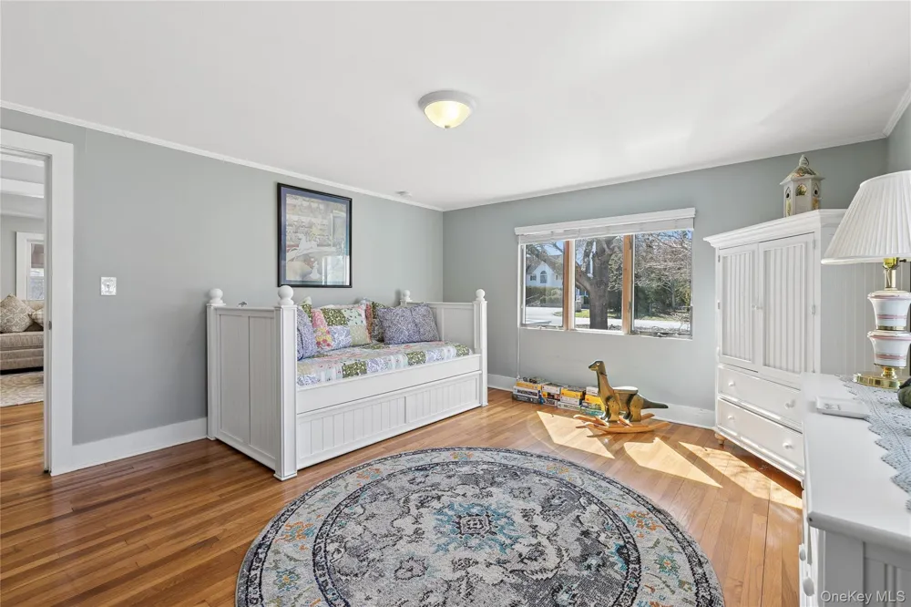 20 Mitchell Road Westhampton Beach, NY 11978