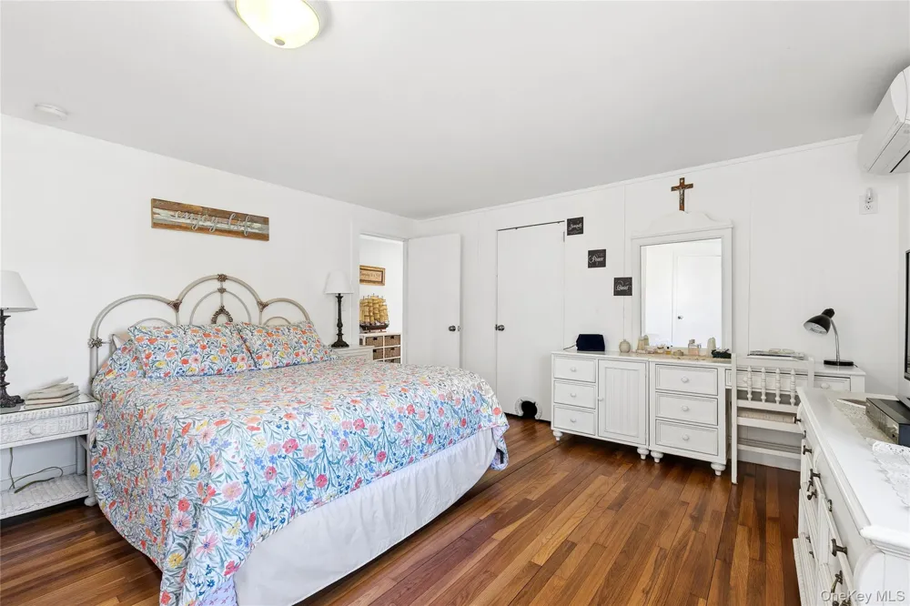 20 Mitchell Road Westhampton Beach, NY 11978