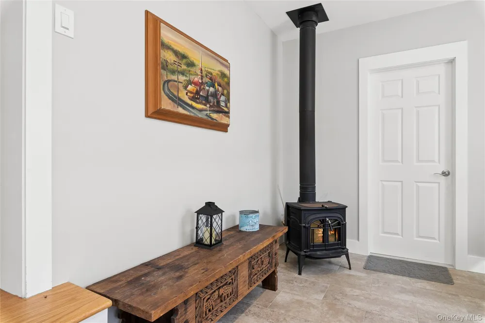 20 Mitchell Road Westhampton Beach, NY 11978