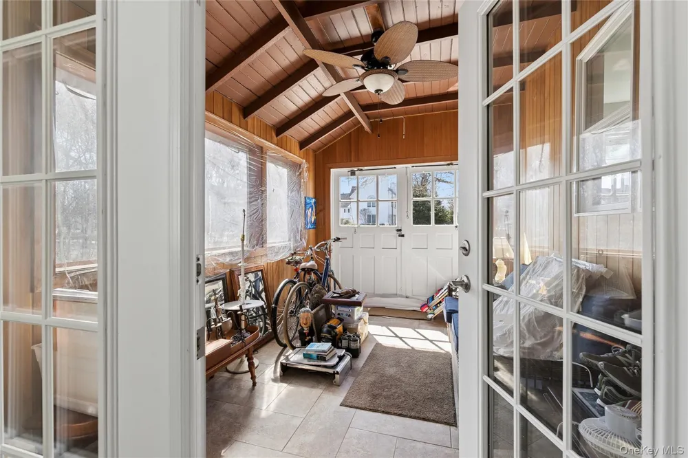 20 Mitchell Road Westhampton Beach, NY 11978