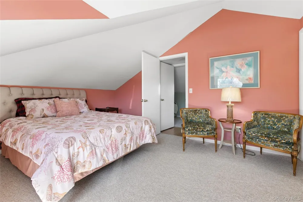 20 Mitchell Road Westhampton Beach, NY 11978