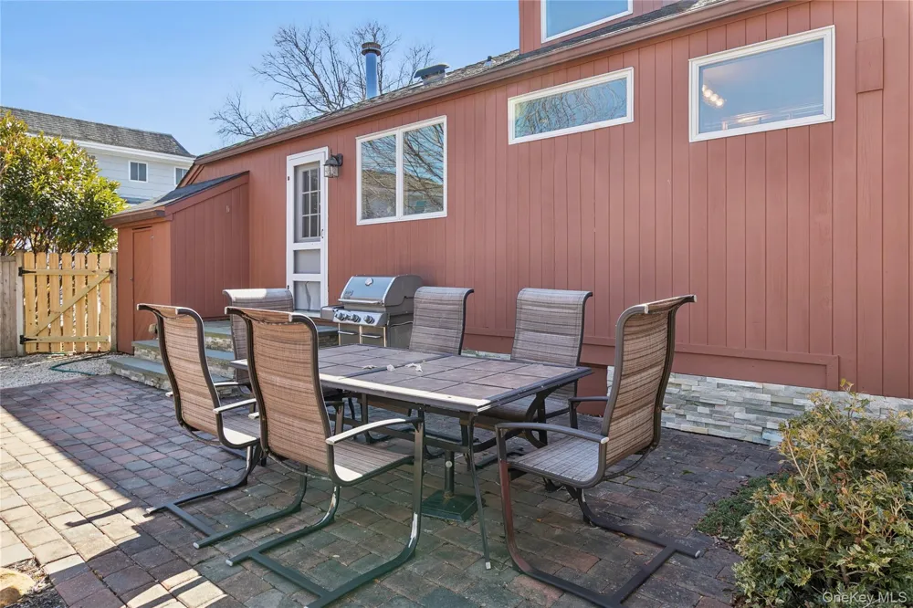 20 Mitchell Road Westhampton Beach, NY 11978