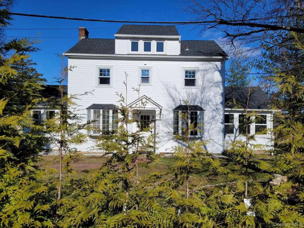 424 Centre Island Road Oyster Bay, NY 11771