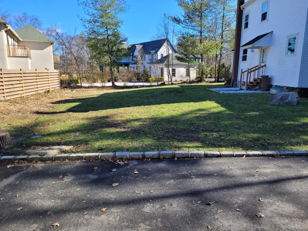 424 Centre Island Road Oyster Bay, NY 11771
