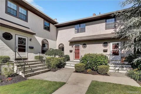 62 Somerset Drive