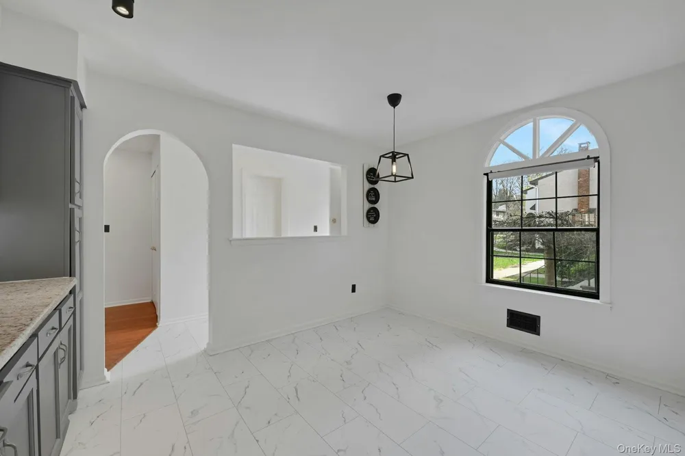 62 Somerset Drive Suffern, NY 10901