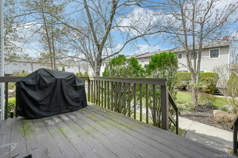 62 Somerset Drive Suffern, NY 10901