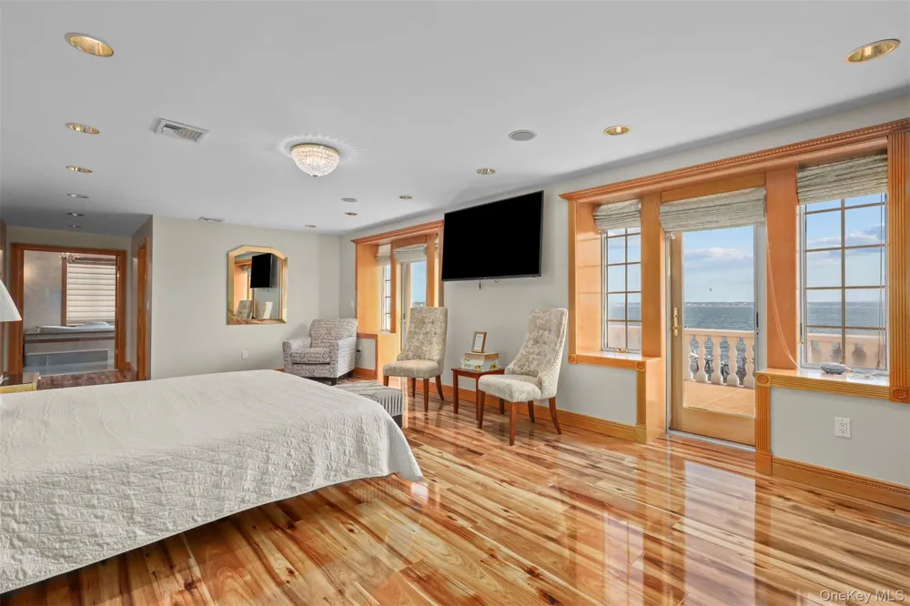3407 Country Club Road Bronx, NY 10465