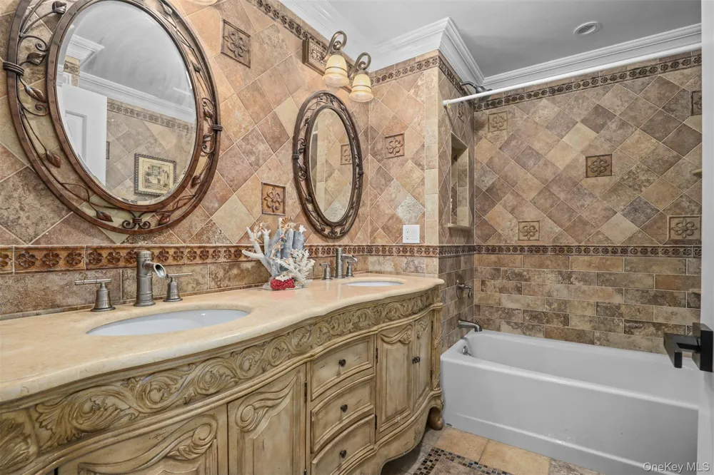 3407 Country Club Road Bronx, NY 10465