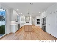 87 West Avenue Hicksville, NY 11801