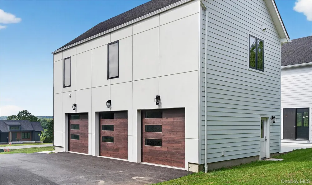 14 Warwick Isle Boulevard Pine Island, NY 10969