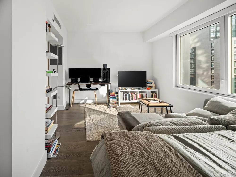 10 Nevins Street #12I Brooklyn, NY 11217