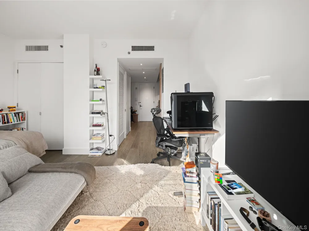 10 Nevins Street #12I Brooklyn, NY 11217